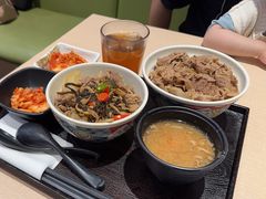 和牛烧肉饭-吉野家(上海美罗城店)