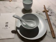 -初蓉丨遇见新川菜(亲贤街荣耀店)