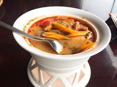 酸辣鸡汤-食肆&Fourteen(武林夜市店)