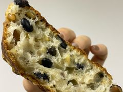 黑豆松子恰巴塔-mbd(华山路店)