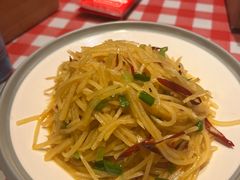 -老郑家东北春饼(龙悦居店)