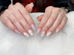 -沫儿·美甲美睫·半永久·皮肤管理