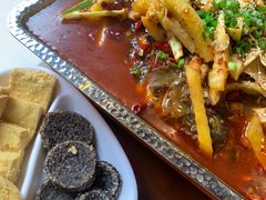 -88号小吃店·经典云南菜·地道纳西美食