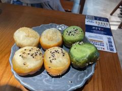 混拼招牌生煎-鑫震源·苏式大虾生煎(山塘街店)