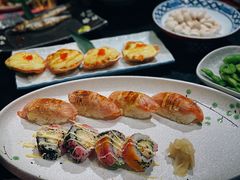 焦糖火炙三文鱼卷-红叶日本料理(三八广场店)