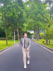 -浙江1+1主持人工作室