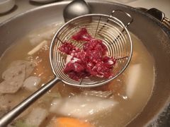 -左庭右院鲜牛肉火锅(浦江欢乐颂店)