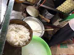 -清真老马家国华牛奶鸡蛋醪糟(正宁路店)