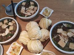 -金莹丸子汤清真(朝外SOHO店)