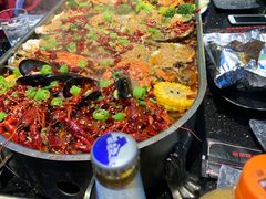 麻辣小龙虾-冰城小镇音乐串吧·聚会餐厅(百子湾店)