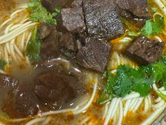 -金杨拉面王小吃面馆·牛三宝面·红烧牛肉粉