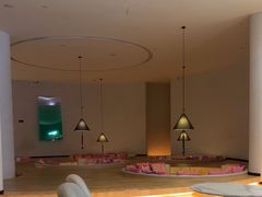 -涨巢·潮玩水疗局