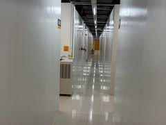 -安东易迷你自助仓储寄存仓库(杨浦店)
