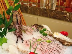-鲜入唯煮·港式海鲜牛肉火锅(金宝街店)