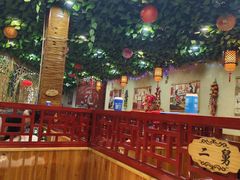 -袁小二大东北铁锅炖(吉祥村总部)