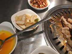 小鱼花生-韩聚屋韩国烤肉餐厅(新北万达店)