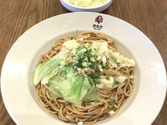 -李先生牛肉面大王(上海站南广场店)