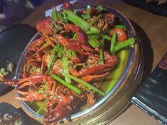 金牌黄焖龙虾去头-红盔甲·小龙虾(天钥桥店)
