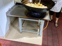 -邓记新一代糖油果子(四川煤管局供销公司职工宿舍店)