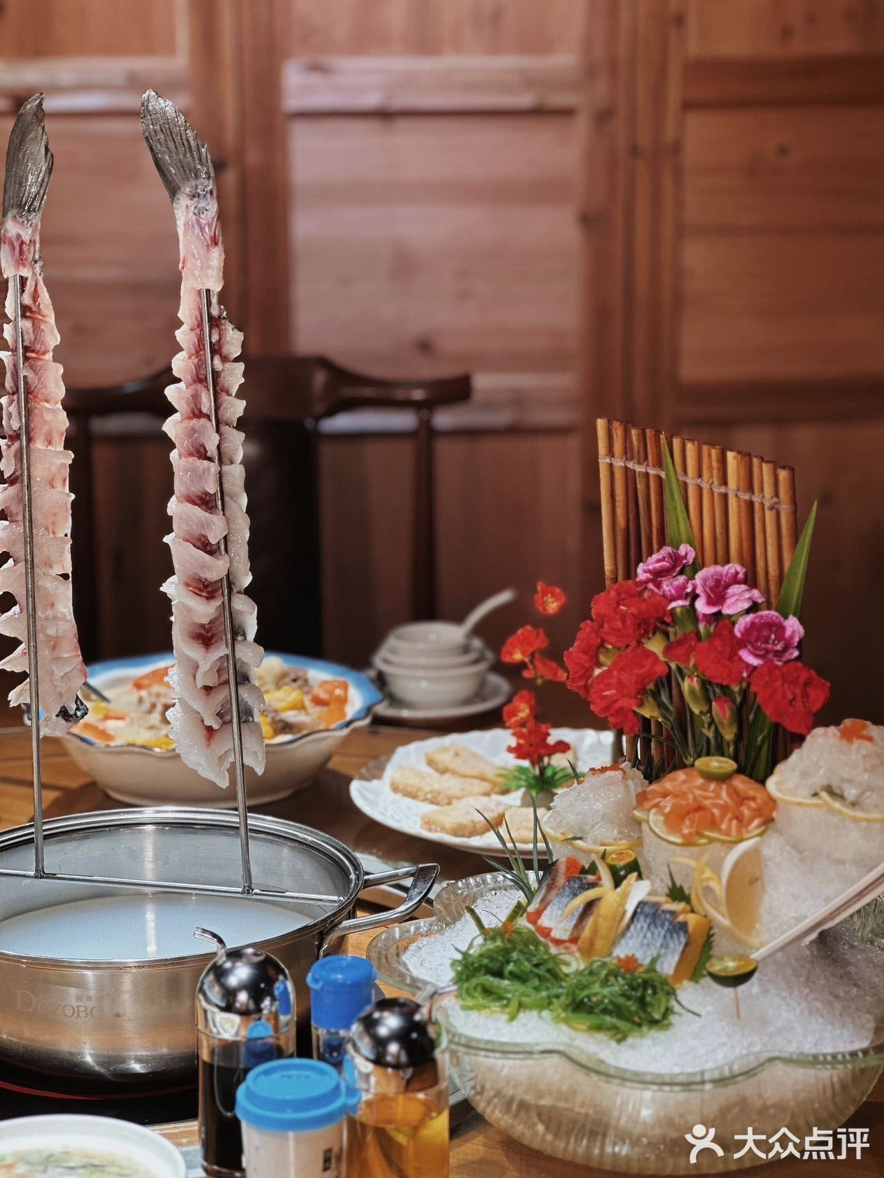 佛山探店 | 被这个无骨千层鱼吊法吸引住