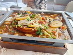 -春天里餐厅·云南创意菜特色美食(束河店)