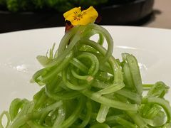 炝拌鲍芹-金海华·悦食东方(苏州中心商场店)