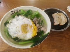 -黄阿姨锅贴大王(万航渡路店)