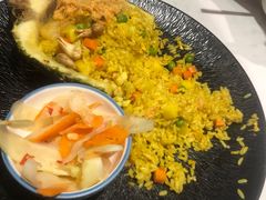 -美奈小馆·越南料理(中航城君尚购物中心店)