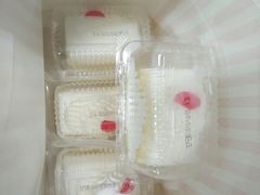 -红宝石·鲜奶小方(莘庄店)
