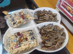 -炖四方东北铁锅炖·烧烤小龙虾(中豪国际店)