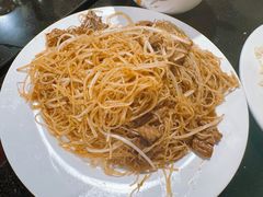 牛肉炒米粉-伍湛记 · 广州老字号(龙津中路店)