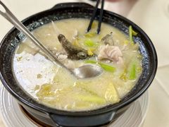 -品香菜馆(旗峰路中侨大厦店)