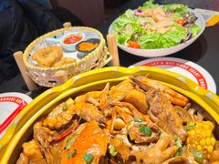 -多嘴超级肉蟹煲(杉杉国潮主题店)