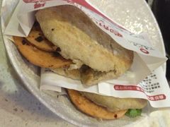 一叶一世界藏茶素食火锅-一叶一世界•素食餐厅(环球中心店)
