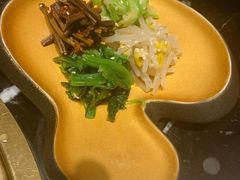 野山菜拼盘-山川小町·极番烧肉(新地假日广场店)