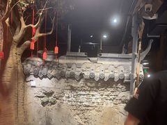 -破瓦寒窑·地摊烤羊排