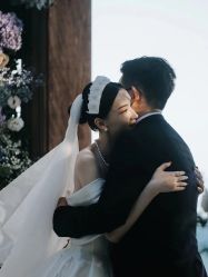 -纯色时光婚纱艺术馆WHITE
