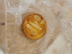 芋泥蛋黄酥-鲍师傅糕点(五角场店)