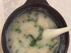 -御满江海鲜酒家(洛溪新城店)