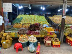 -三亚新鸿港水果一级批发市场