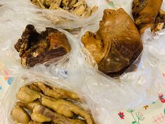 -土门八珍烤鸡腊味店(土门老店)