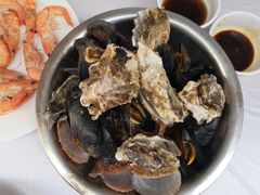 -宾朋海鲜特色美食餐厅·纯手工鲅鱼水饺(兴海路店)