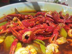 一大盆十八香大虾-沪小胖·小龙虾·蓝龙王(八佰伴店)