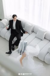 -莫兰迪婚纱摄影