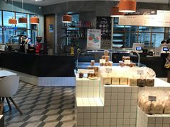 -Dough&Joe团憩(瑞虹天地月亮湾店)