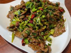 怪味牛柳-恩宏德餐馆(平山道店)