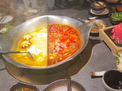 -湊湊火锅·茶憩(杭州湖滨银泰in77店)