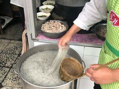 -甘记肥肠粉(马鞍北路店)