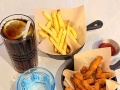 -必胜客(兴华中路PH店)