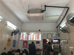 -丫丫桂林米粉(学府店)